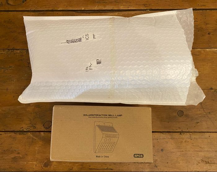 Neuf 4 Lampes Solaire + détecteur de Mouvementp - photo numéro 8