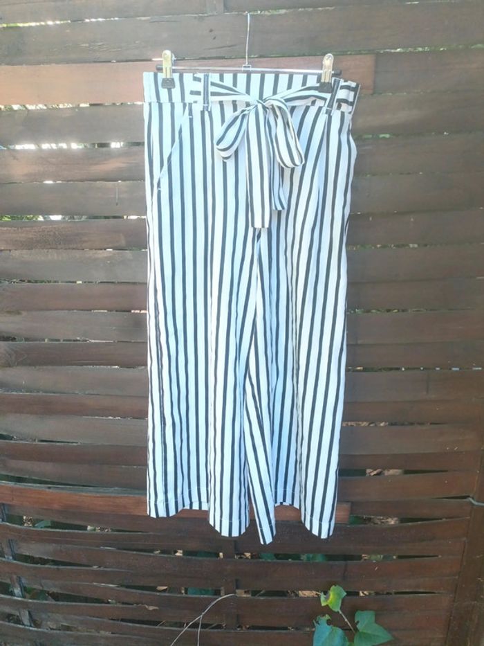 Joli pantalon ample - photo numéro 2