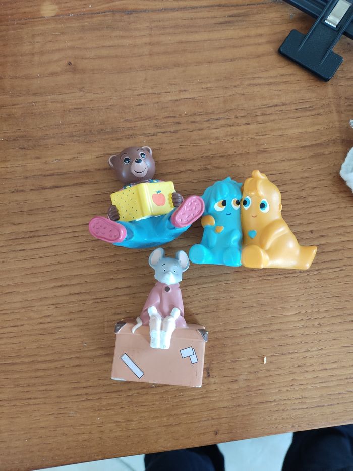 Lot 3 tonies réservé