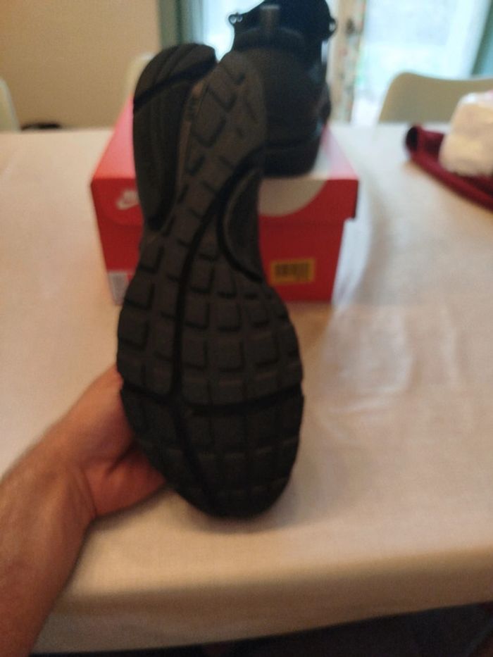 Nike air Presto triple black - photo numéro 6