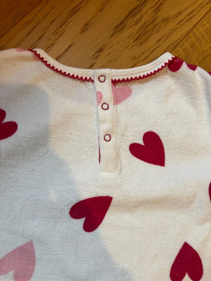 Superbe pyjama 2 pièces cœur Monoprix 8 ans - photo numéro 6