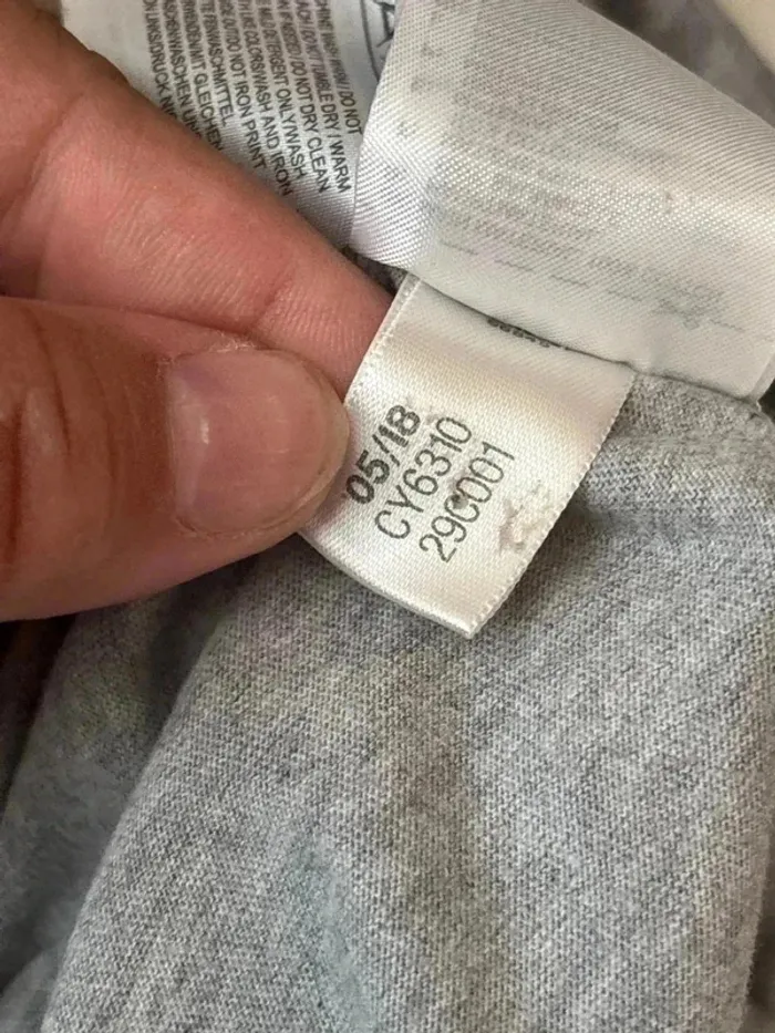 T shirt imprimé taille 38 marque Adidas - photo numéro 7