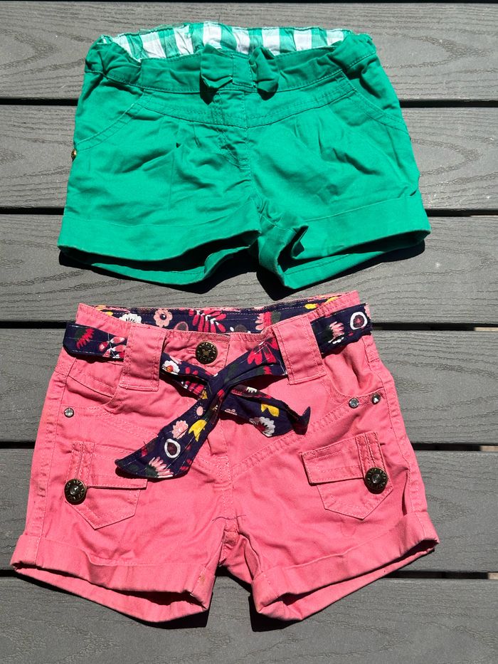 Lot 2 shorts