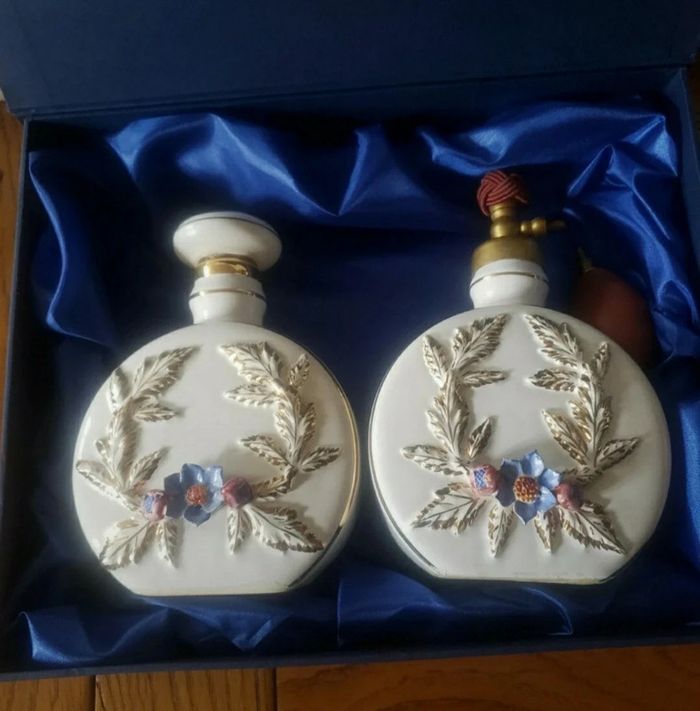 Coffret parfumerie ancien doré à l'or fin - photo numéro 2