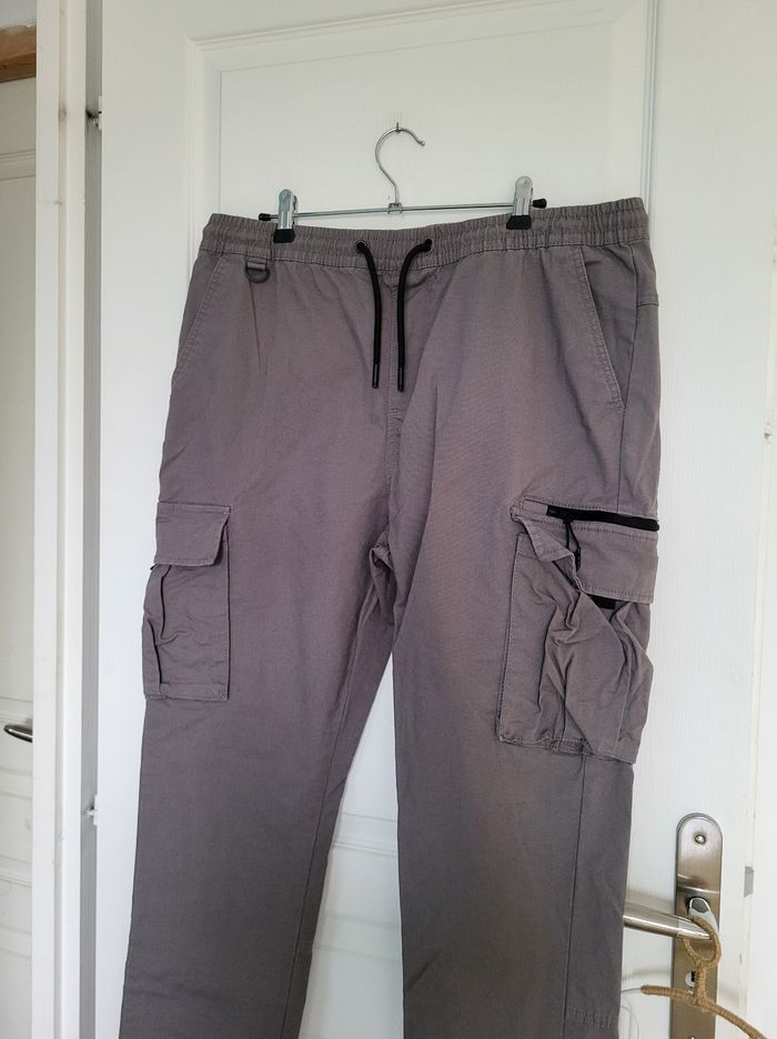 Pantalon cargo primark taille Xl excellent état - photo numéro 3