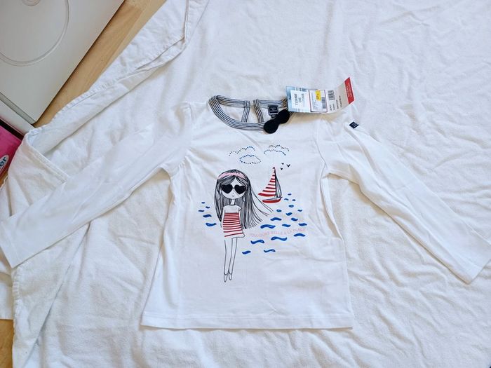 Lot de 2 tee shirts neuf - photo numéro 2