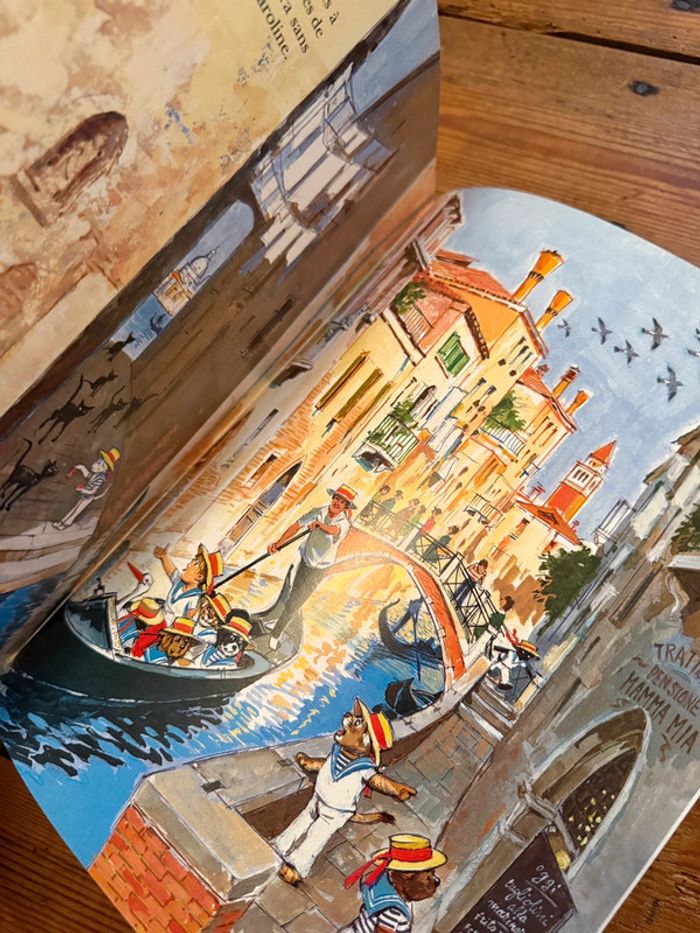 La croisière de Caroline édition limitée bord tissu rouge livre bd album Pierre Probst - photo numéro 9