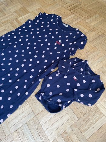 Ensemble maman-bébé pois – chemise de nuit T36 + body 3 mois