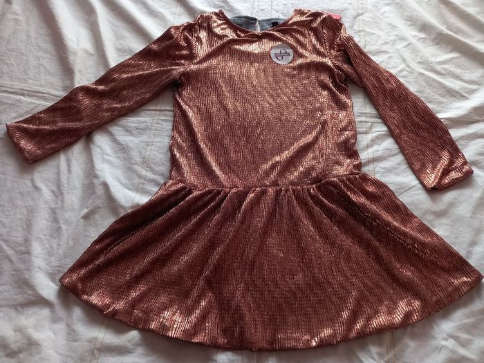 Robe Kiabi 10 ans - photo numéro 1