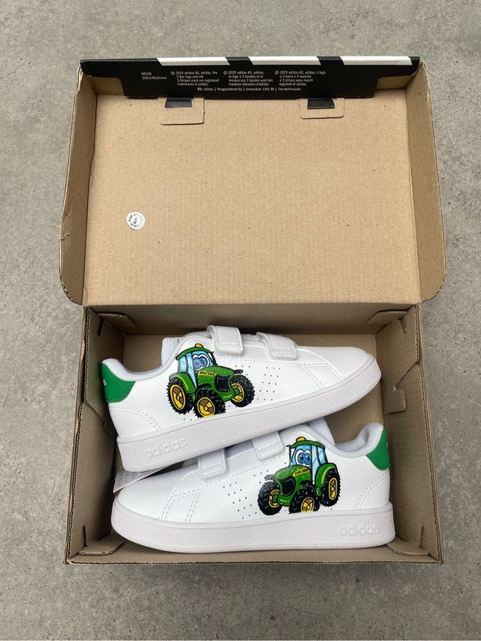 Basket adidas tracteur john deer - photo numéro 3