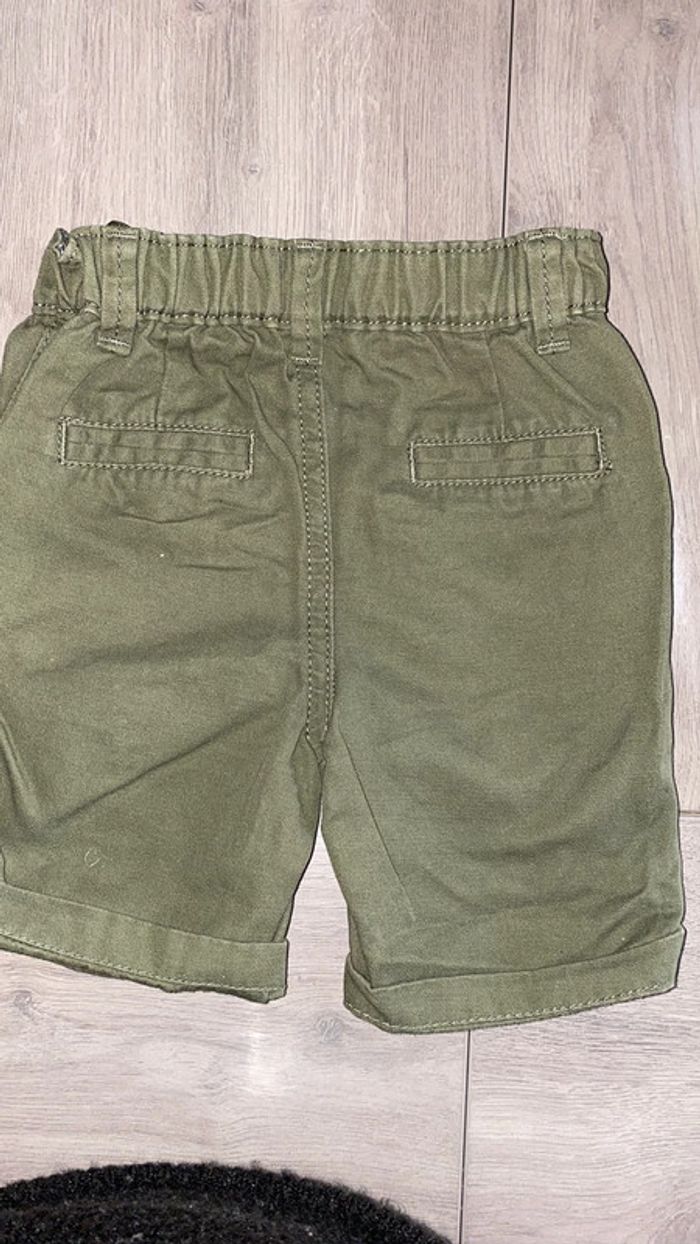 Short kaki - photo numéro 3