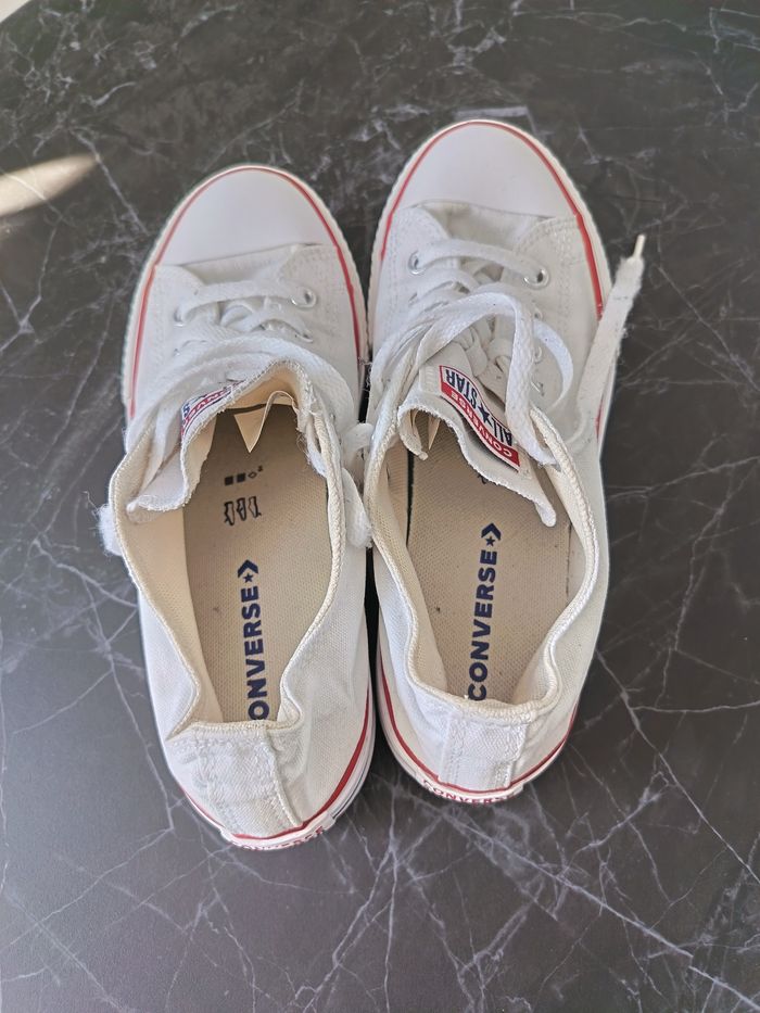 Paire de converse 37 - photo numéro 5