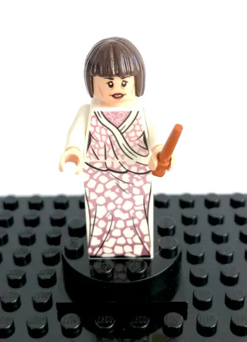 LEGO Harry Potter Goblet of Fire - Mme Olympe Maxime, white dress
