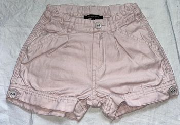 short Marc Jacobs 6 ans bien porté