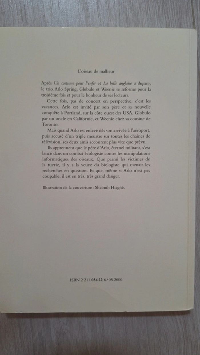 Livre l’oiseau de malheur - photo numéro 2