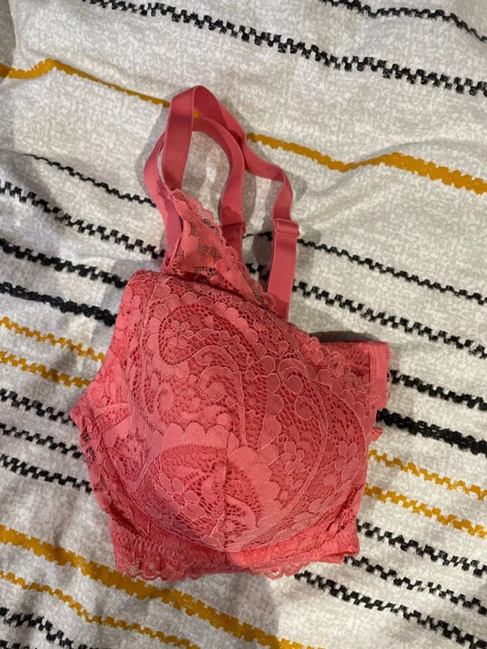 Soutien gorge femme - photo numéro 2