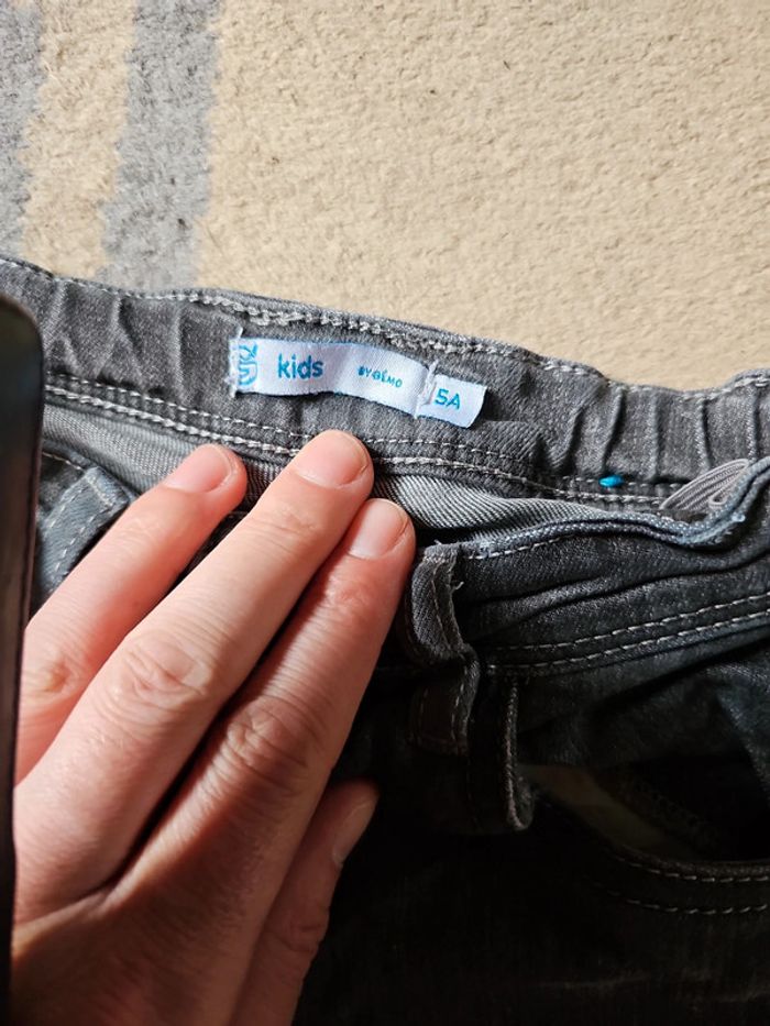 🔥Jean Gemo gris taille 5 ans - photo numéro 2