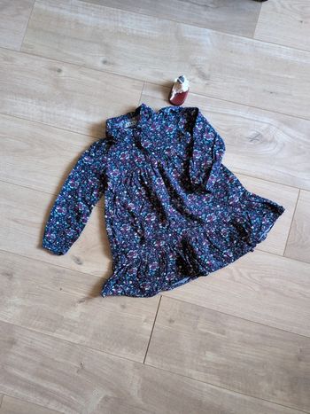 Très belle robe creeks velours 4 ans