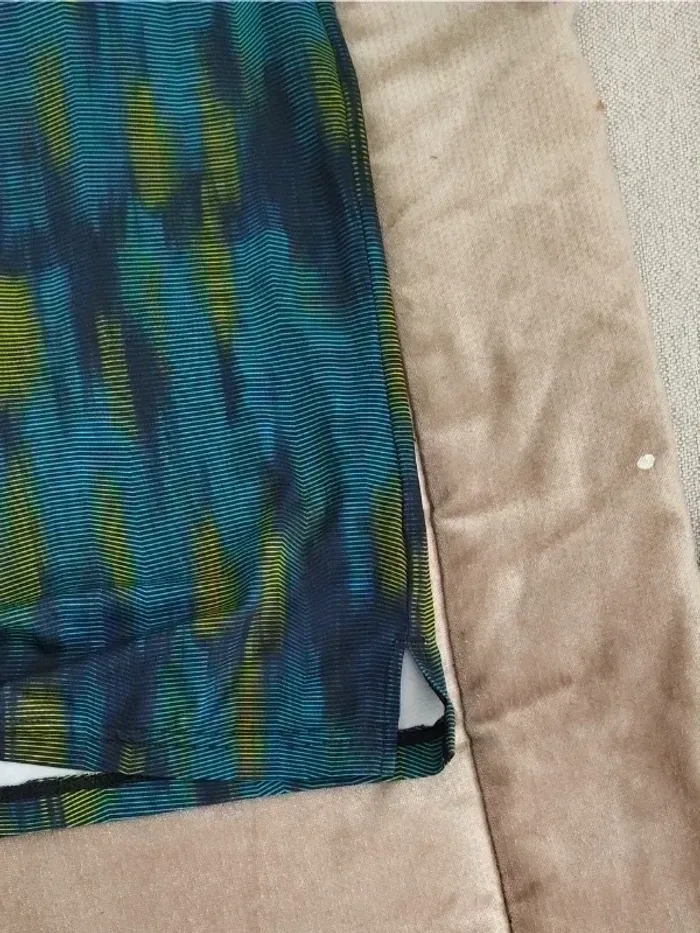 T-Short sport Décathlon Artengo garçon 10 ans - photo numéro 3