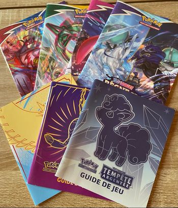 Lot album guide pokemon neufs 