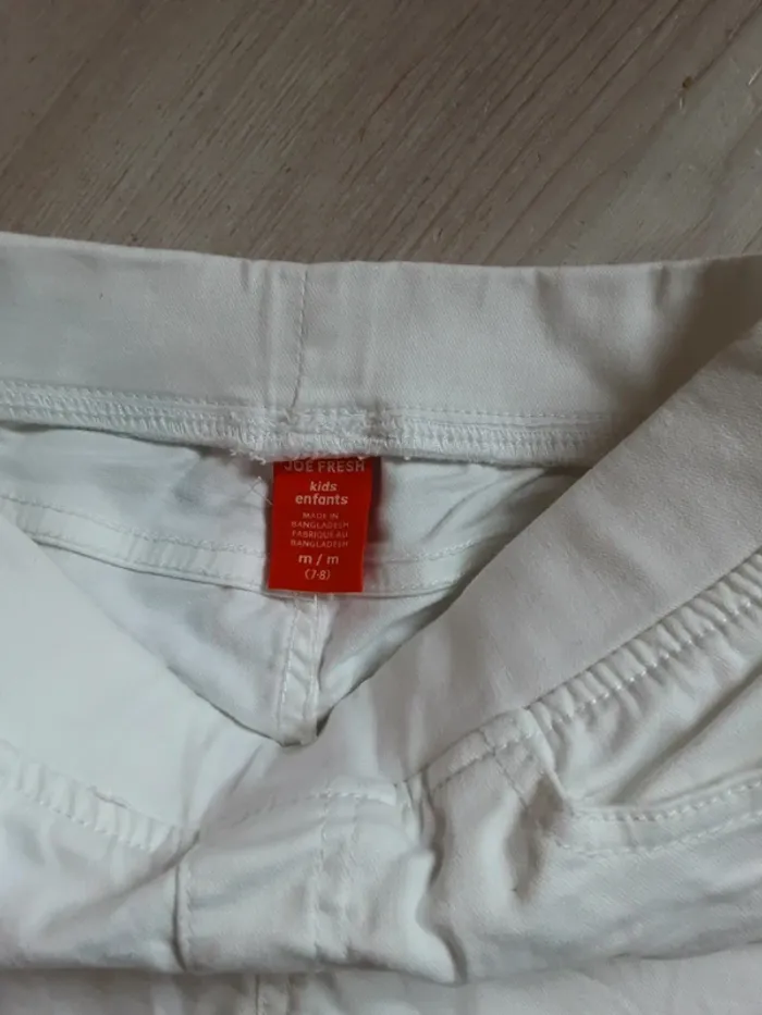 Pantalon jeans slim blanc T. 7-8 ans neuf - photo numéro 3