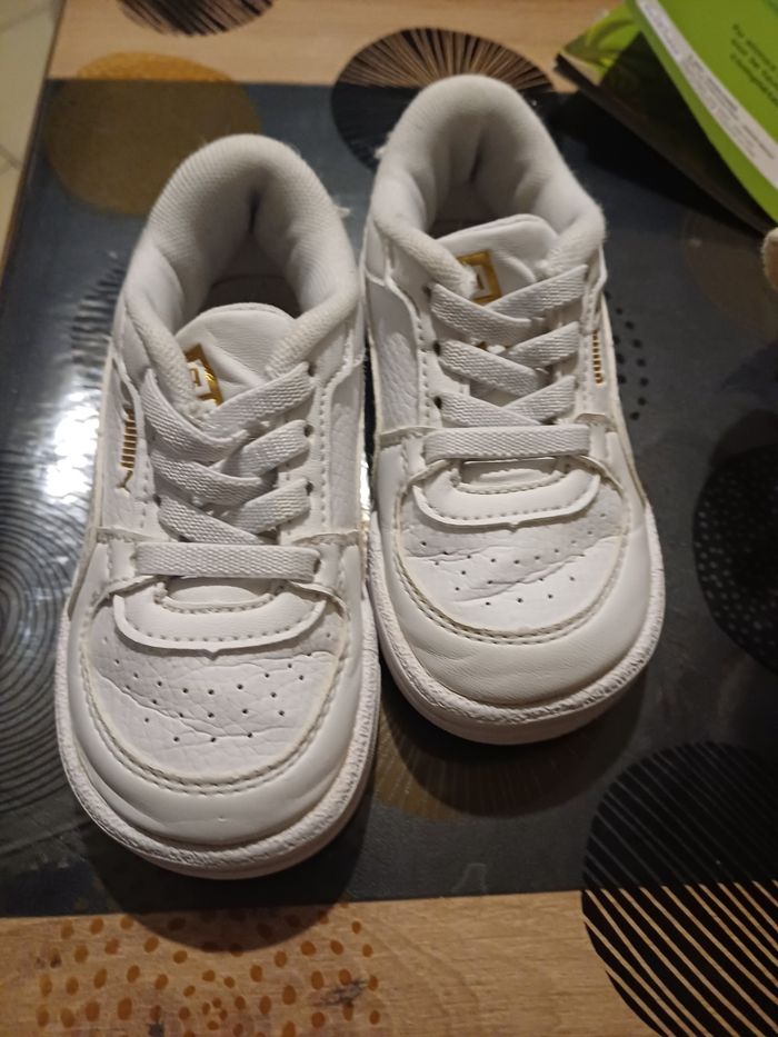 Basket puma taille 22 - photo numéro 2