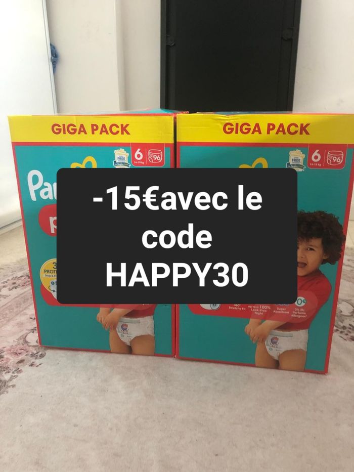 Deux giga pack couche Pampers taille 6 culotte