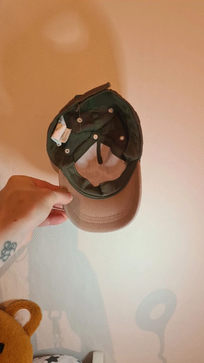 Casquette - photo numéro 3