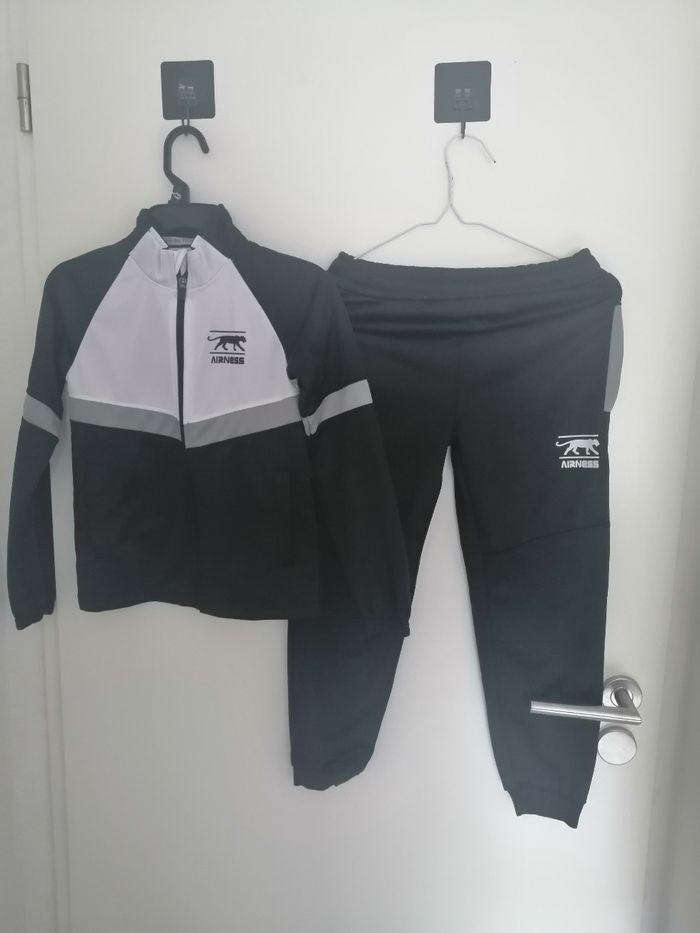 Survêtement airness garçon 8 ans