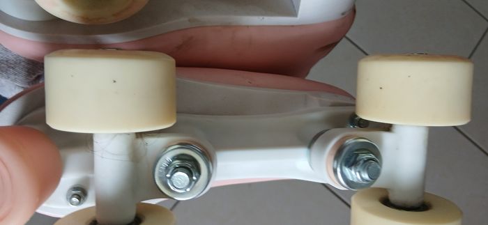 Patins à roulettes rose décathlon Pointure 37 - photo numéro 8