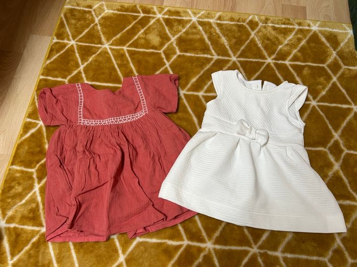 Lot de robes et salopette bébé 3 mois