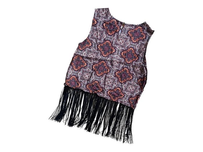 Top à motifs géométriques tons orangés Primark taille M très bon état - photo numéro 2