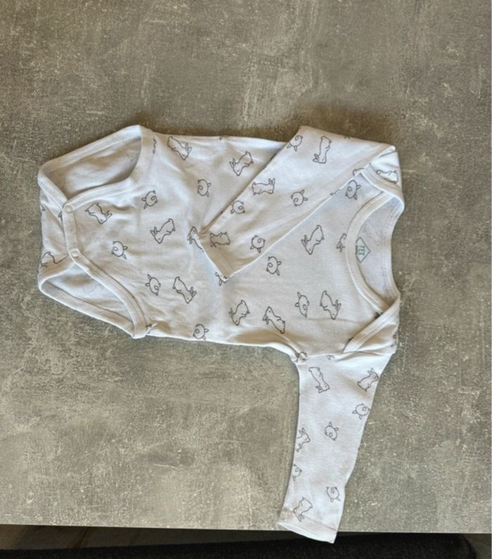 Lot de 5 vêtements - photo numéro 3