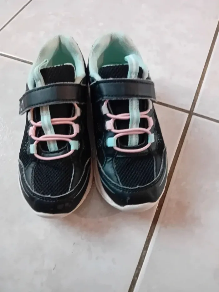Basket fille taille 30