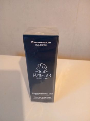 Serum Nuit Resurfaçant

Au Mucus d'escargot