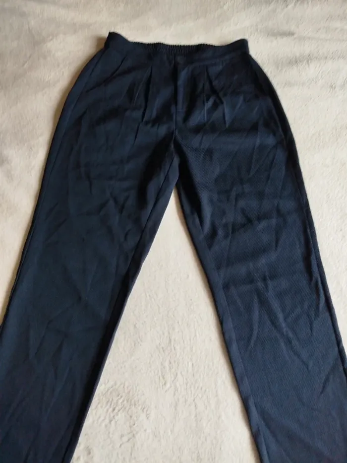 Pantalon léger Kiabi taille M/18 ans - photo numéro 2