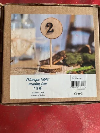 Lot 10 Marque-Tables rondin bois sur tige 13,5cm numérotés de 1 à 10