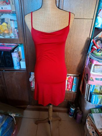 Robe rouge S