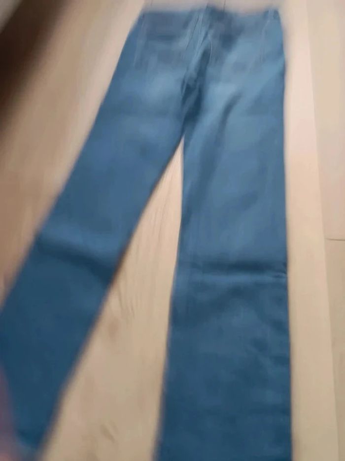 Jean slim camaïeu femme taille 34 en très bon état - photo numéro 5