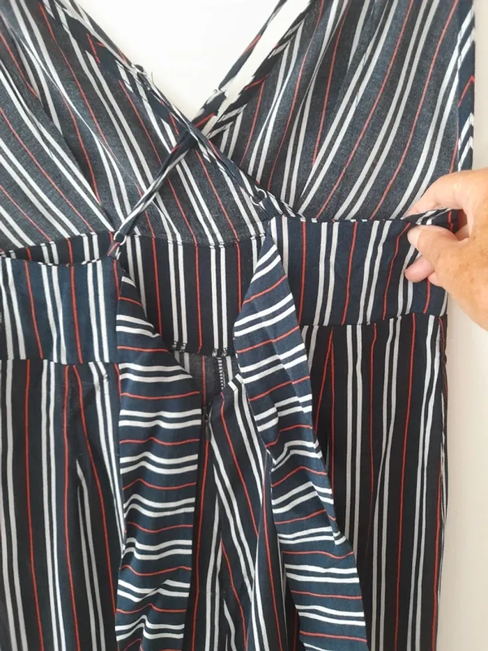 Combinaison fines bretelles et dos nu - photo numéro 6