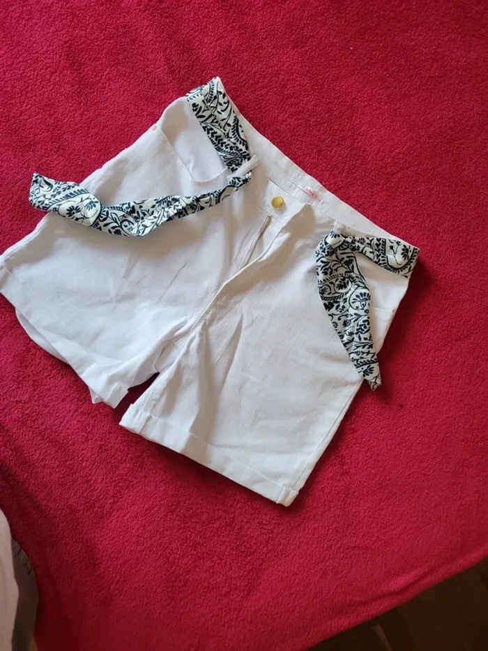 Short blanc femme - photo numéro 3