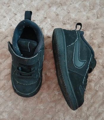 Baskets Nike taille 23.5 🌹