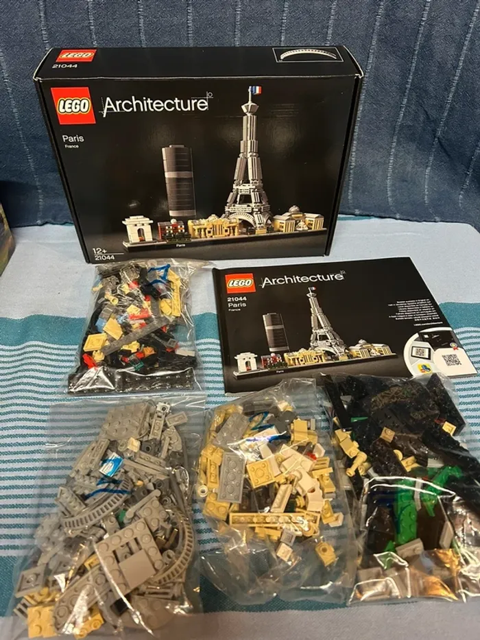 Lego Architecture Paris 21044 - photo numéro 2