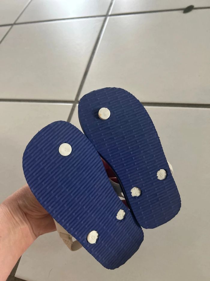 Claquette tong enfant taille eur 25/26 - photo numéro 2