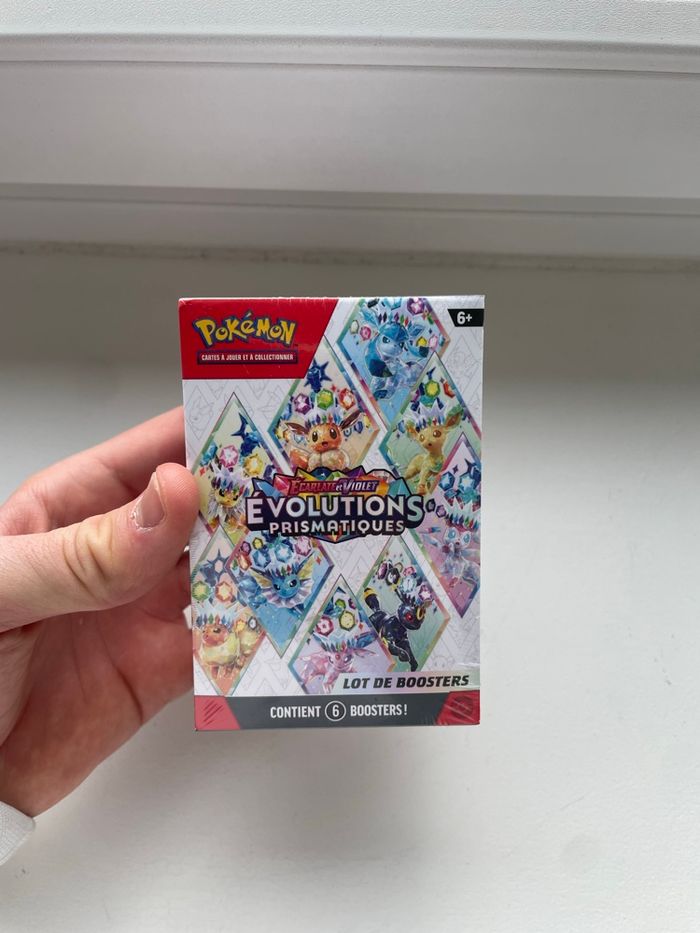 Bundle Pokémon EV8.5 : Évolutions Prismatiques