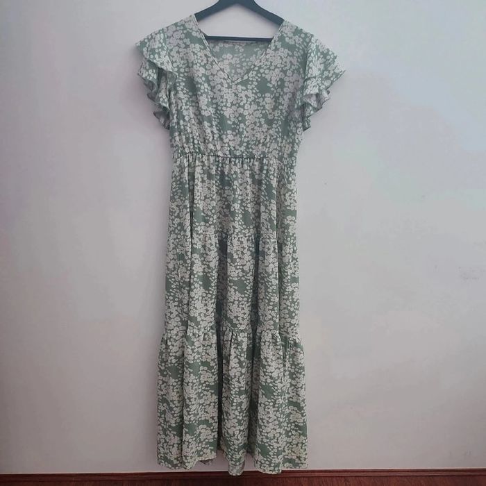 Jolie robe longue 44