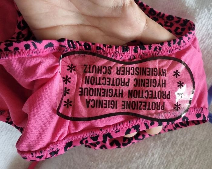 Maillot 2 pièces neuf - photo numéro 7