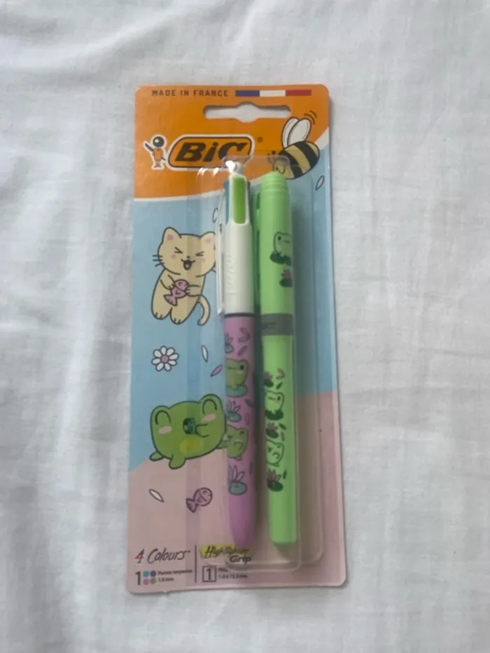 Stylo 4 couleurs + surligneur Kawaii (pastel & classique) - photo numéro 6