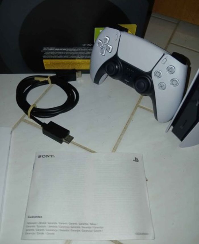 PlayStation 5 pro - photo numéro 2