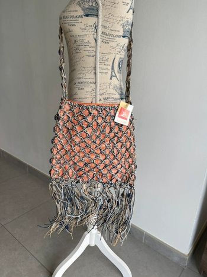 Moyen sac raphia (29x29cm) marine et corail